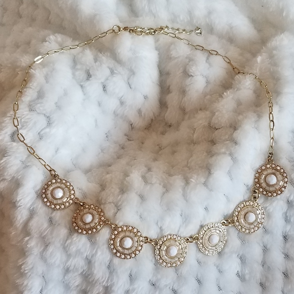 Beautiful workwear gold necklace